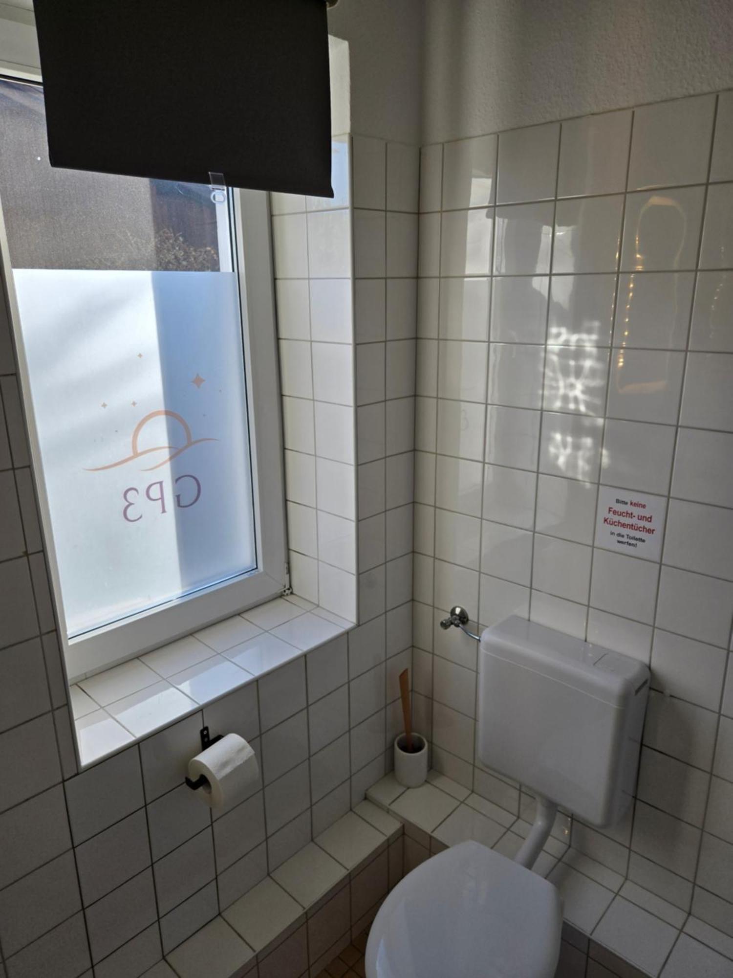 Pension Gp3, Zimmer Mit Kochnische Und Duschbad Vor Den Toren Berlins Dallgow-Doeberitz Exteriör bild